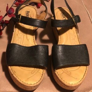 Born Wedges black Size 8